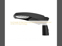 Lâmpada de rua ecológica de 50 Watt com grau de proteção IP66 e tensão de entrada AC100-277V