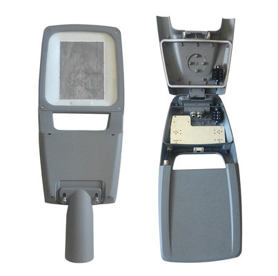 Lâmpadas de rua LED exteriores com proteção IP66 e alta eficiência luminosa adequadas para várias alturas de instalação