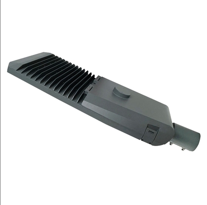Luminária LED à prova d'água com sensor Lora IP66 personalizada em cinza escuro para aplicações de iluminação de cidades inteligentes