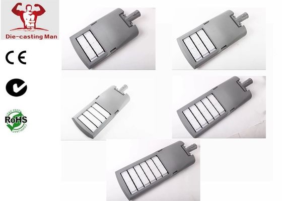 O elevado desempenho conduziu instalação horizontal/vertical de abrigo clara da categoria da proteção IP66